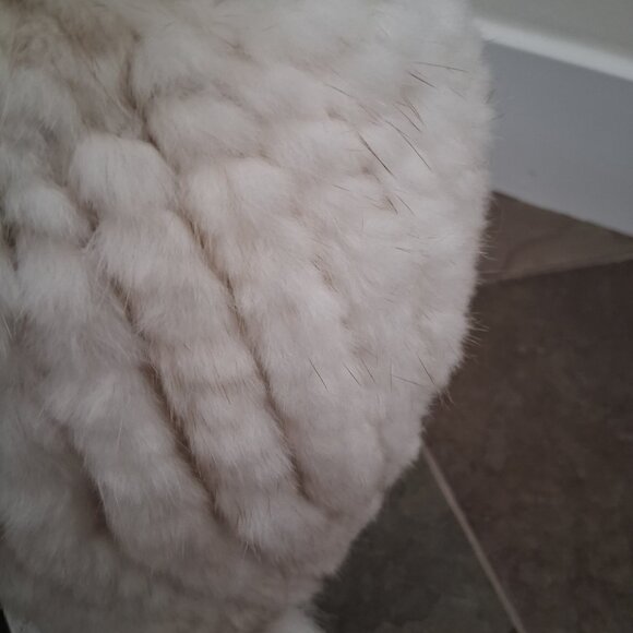 New Mink Fur Knitted Beanie Hat with Fox Pompoms - Picture 9 of 10